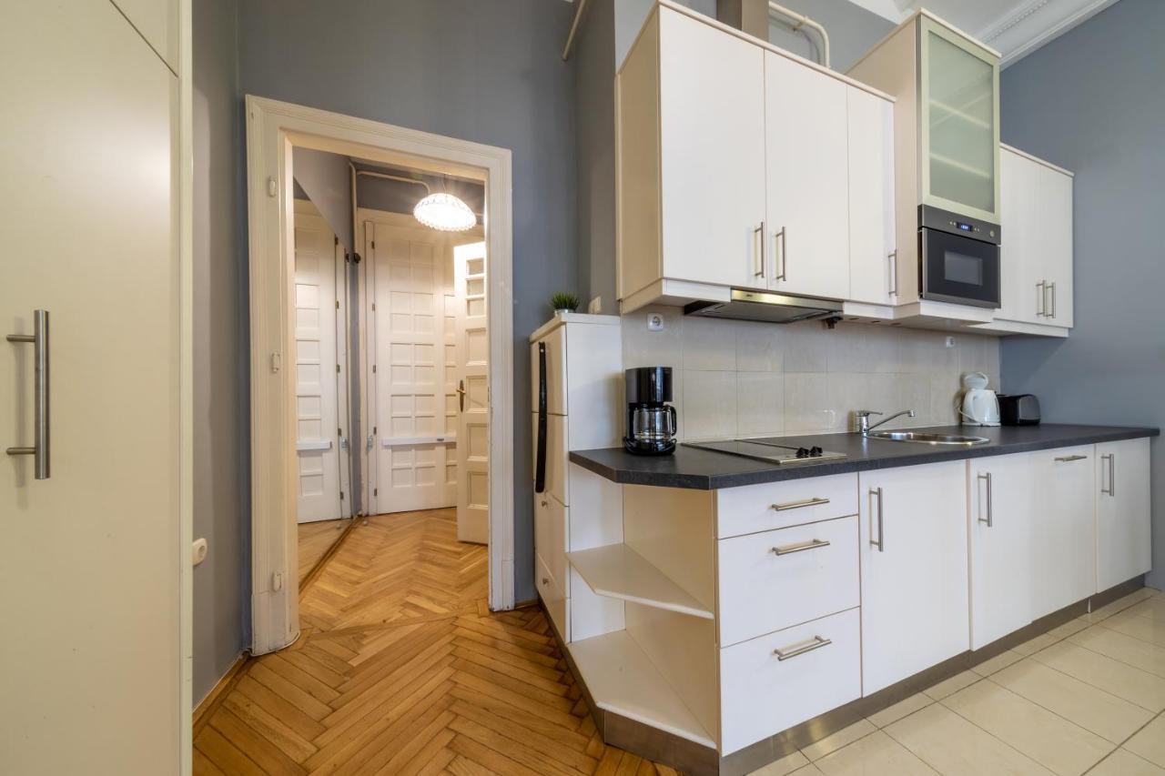 Elisabeth Apartment On Vaci Street Boedapest Buitenkant foto