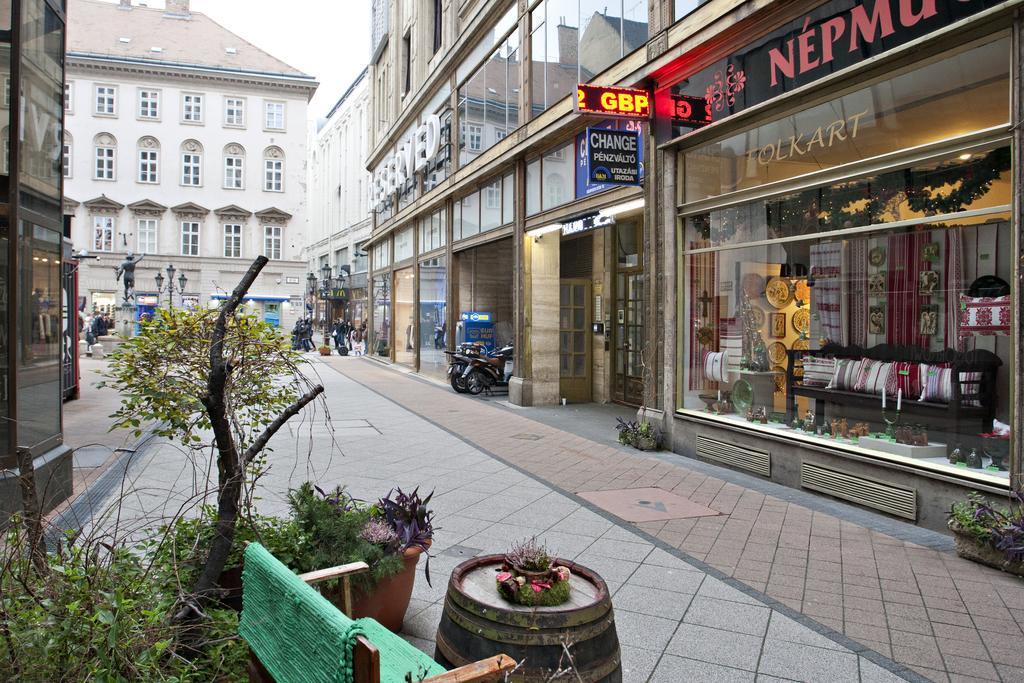 Elisabeth Apartment On Vaci Street Boedapest Kamer foto